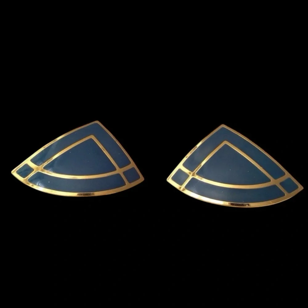 Vintage AVON Navy Enamel Gold Tone Geometric Stud Earrings - Picture 6 of 9